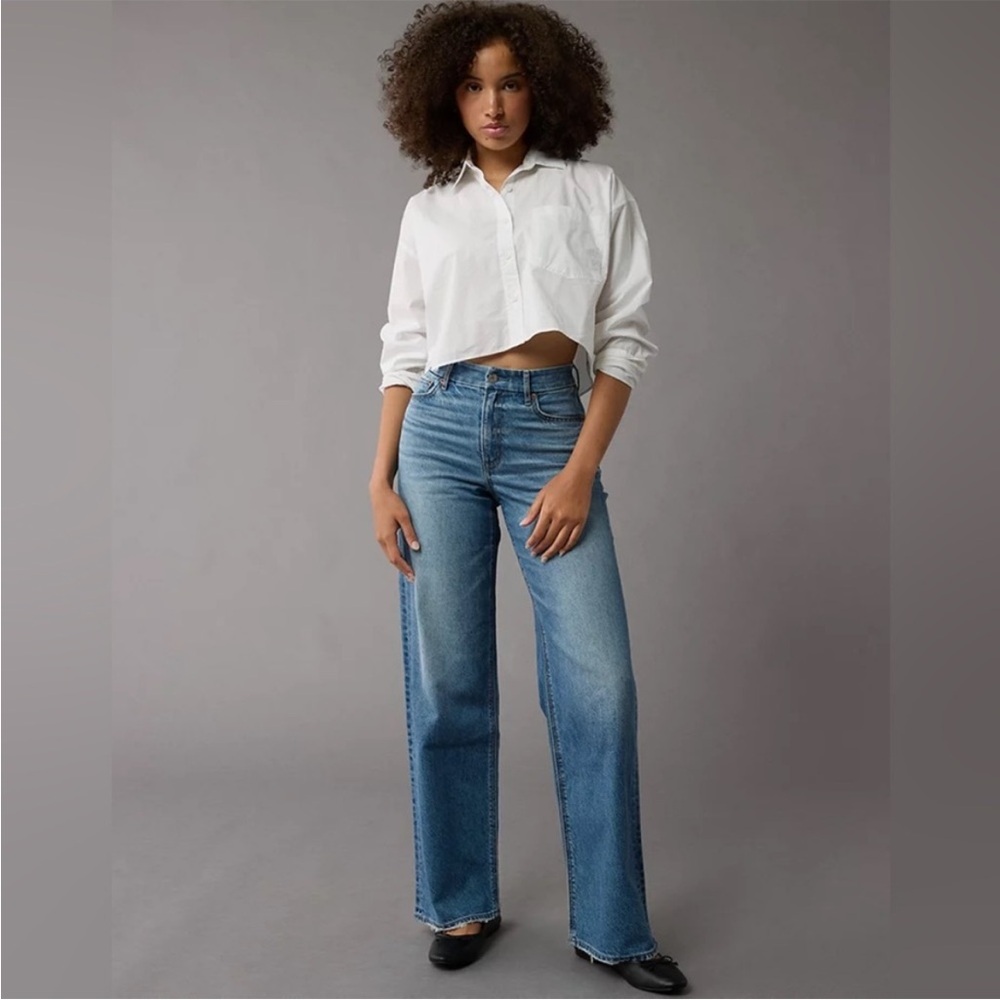 AEO Curvy Super High-Rise Baggy Straight Jean